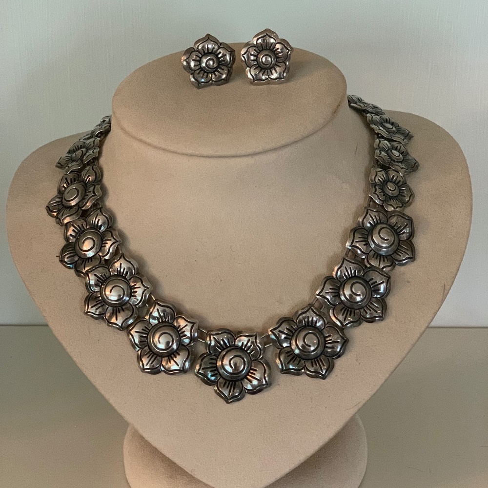 Taxco  signed silver necklace with matching earrings